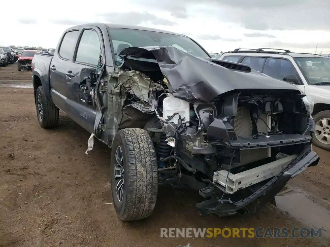 1 Photograph of a damaged car 5TFCZ5AN6LX241051 TOYOTA TACOMA 2020