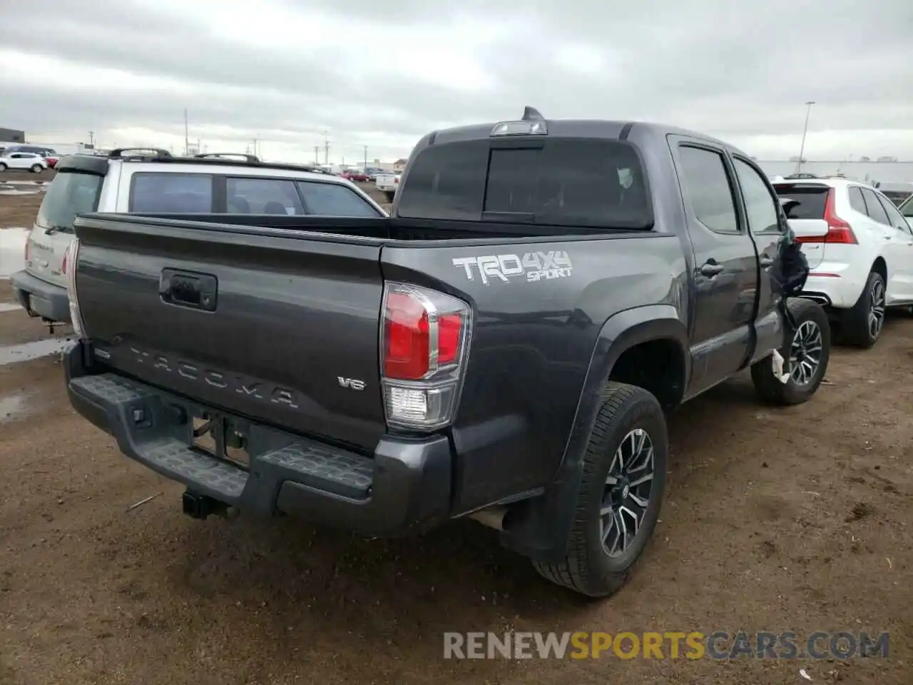 4 Photograph of a damaged car 5TFCZ5AN6LX241051 TOYOTA TACOMA 2020