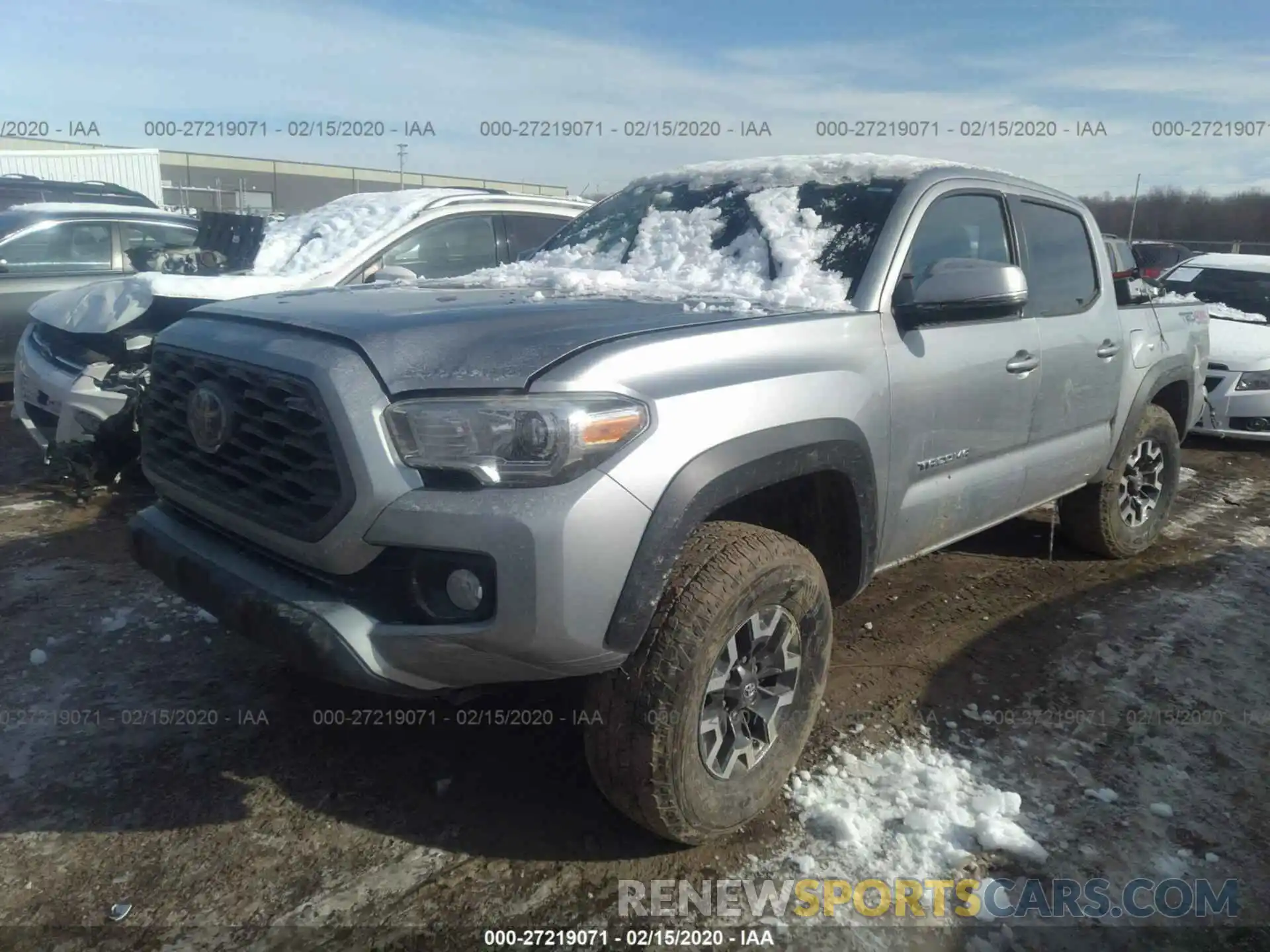 2 Photograph of a damaged car 5TFCZ5AN7LX214246 TOYOTA TACOMA 2020