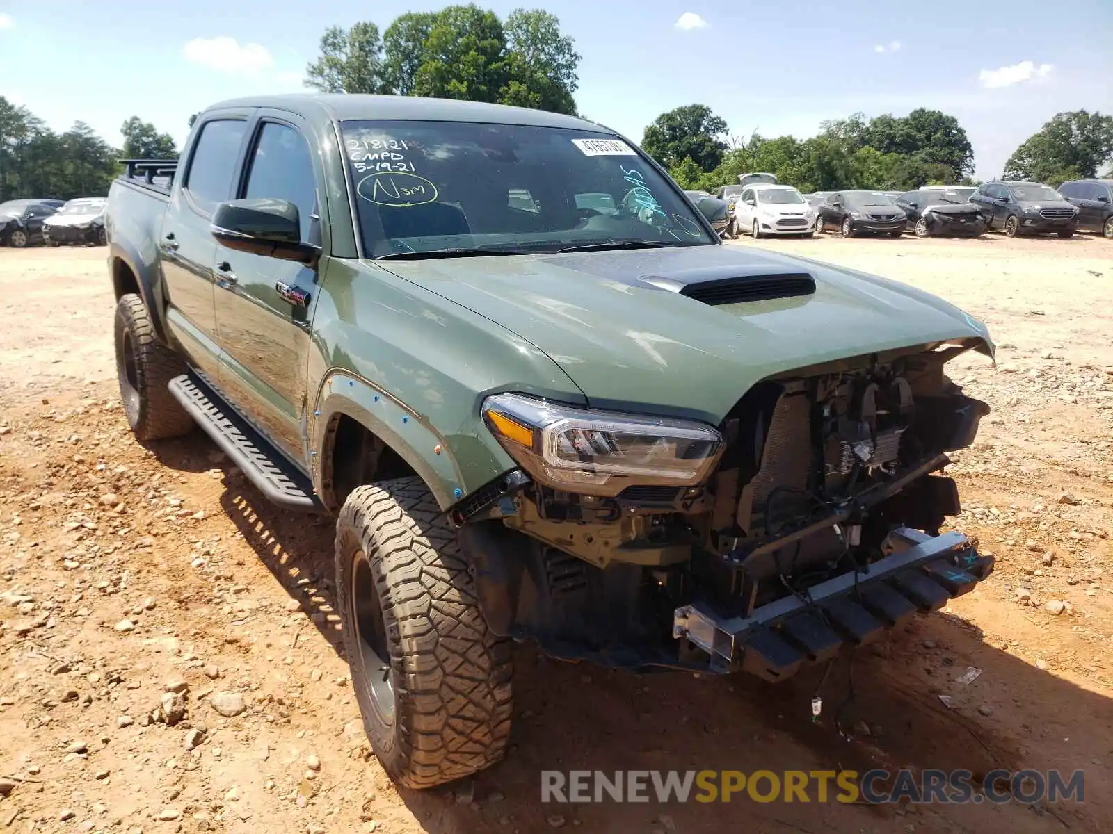 1 Photograph of a damaged car 5TFCZ5AN7LX218121 TOYOTA TACOMA 2020