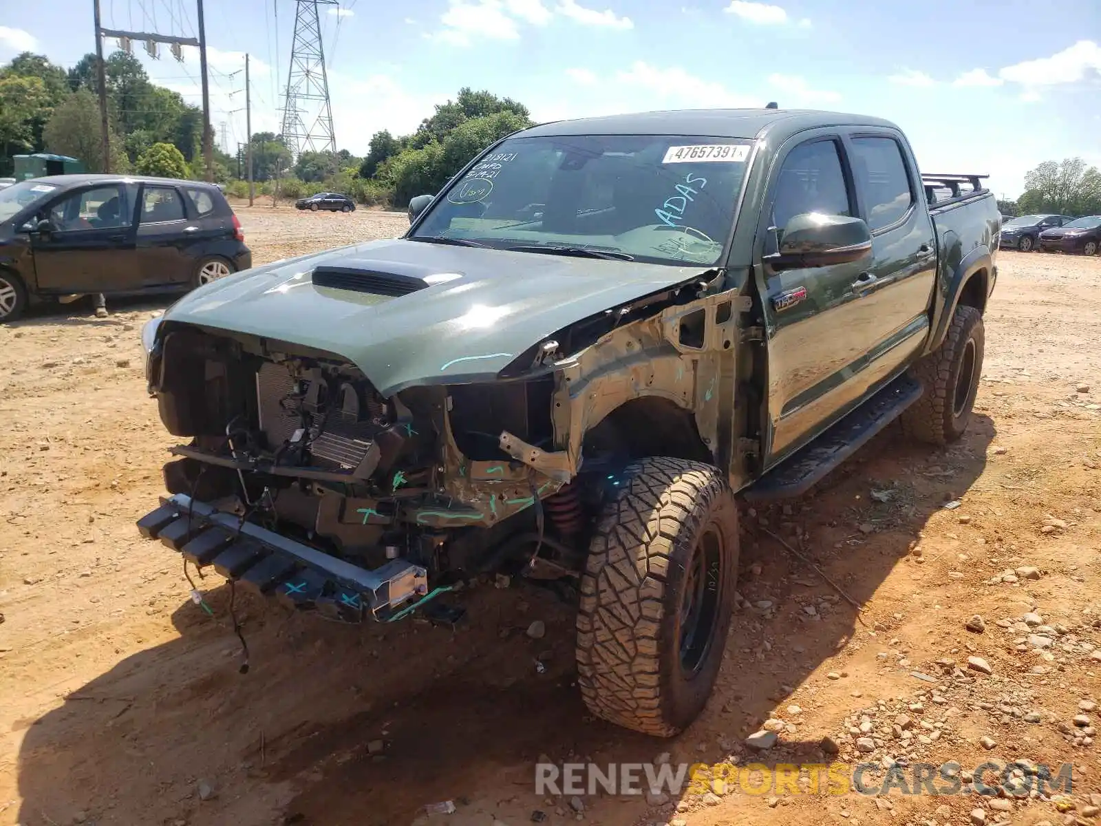 2 Photograph of a damaged car 5TFCZ5AN7LX218121 TOYOTA TACOMA 2020