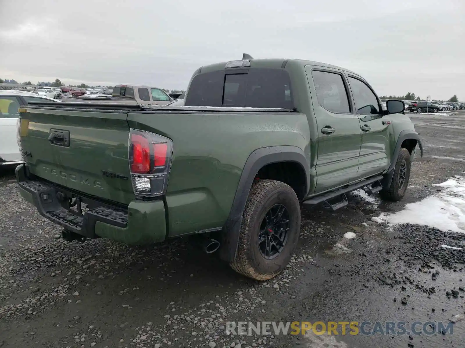 4 Photograph of a damaged car 5TFCZ5AN7LX225280 TOYOTA TACOMA 2020