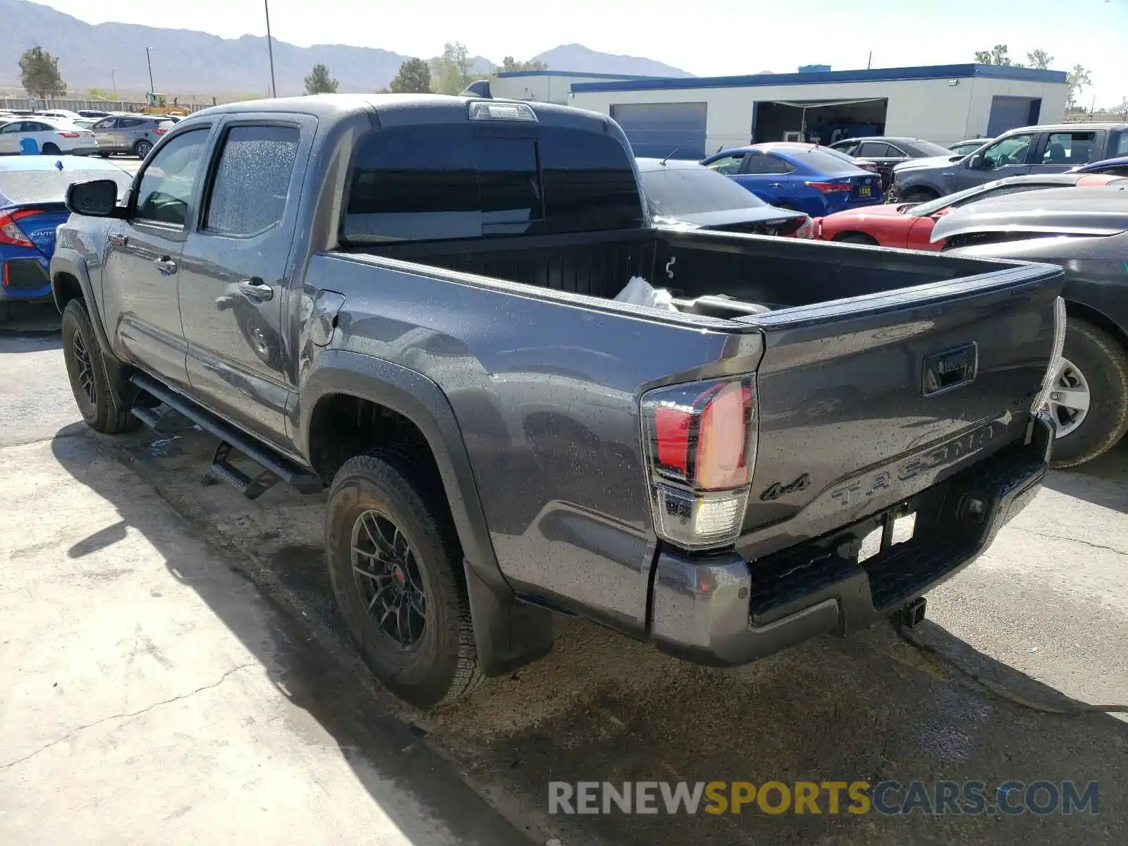 3 Photograph of a damaged car 5TFCZ5AN7LX227465 TOYOTA TACOMA 2020