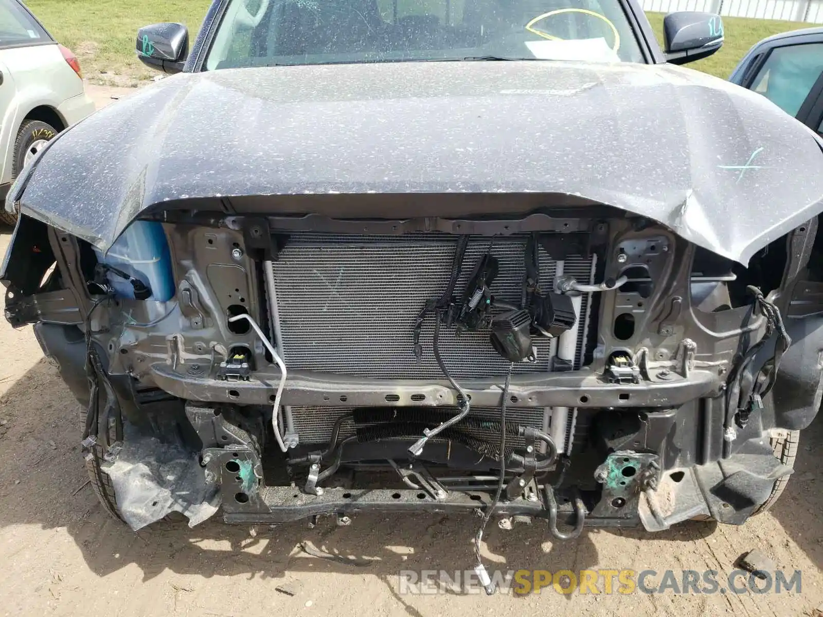 9 Photograph of a damaged car 5TFCZ5AN7LX234447 TOYOTA TACOMA 2020