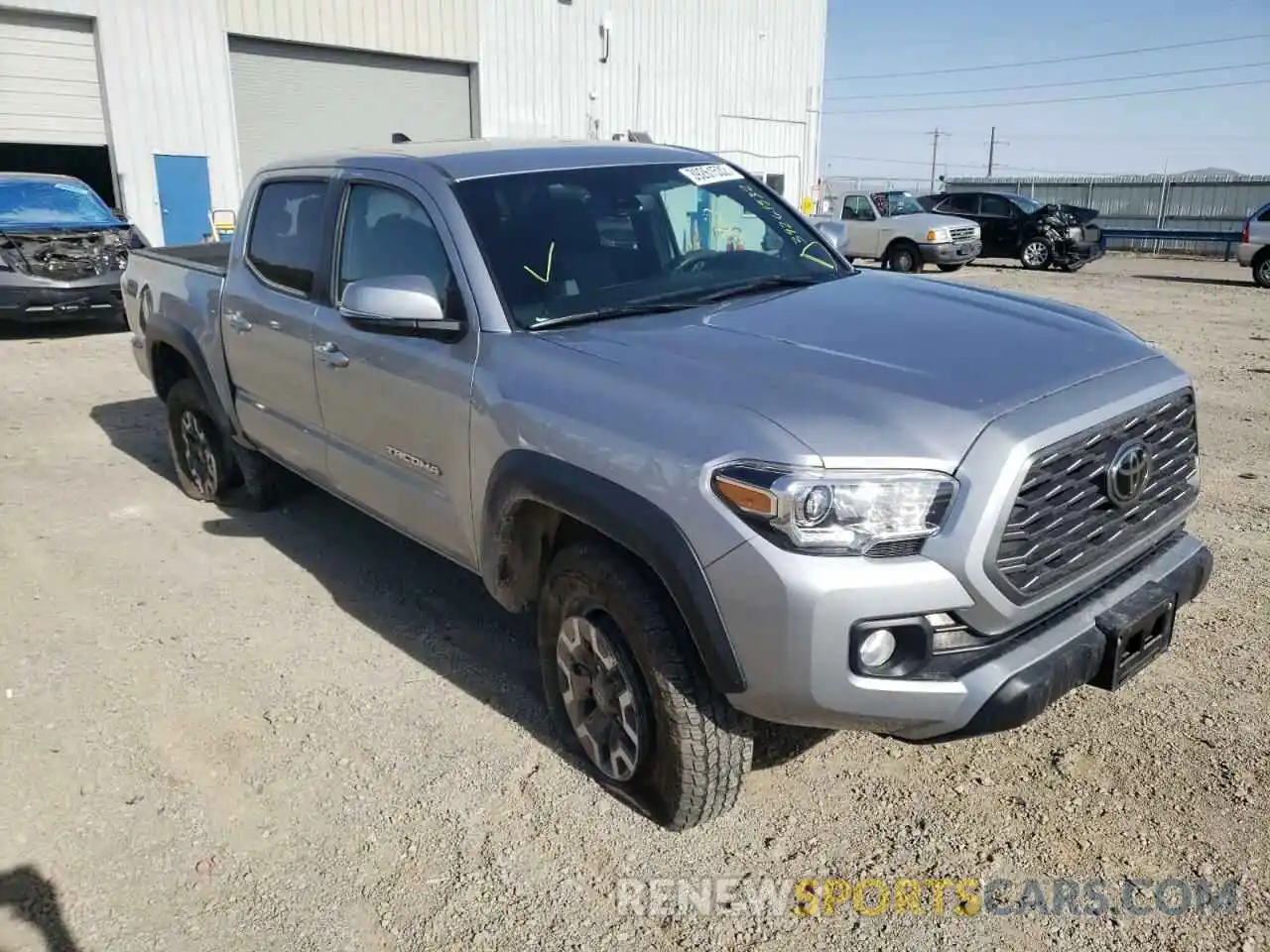 1 Photograph of a damaged car 5TFCZ5AN7LX239485 TOYOTA TACOMA 2020