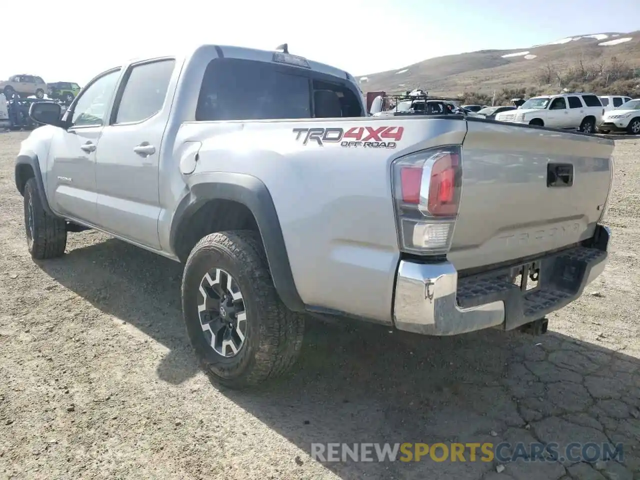 3 Photograph of a damaged car 5TFCZ5AN7LX239485 TOYOTA TACOMA 2020