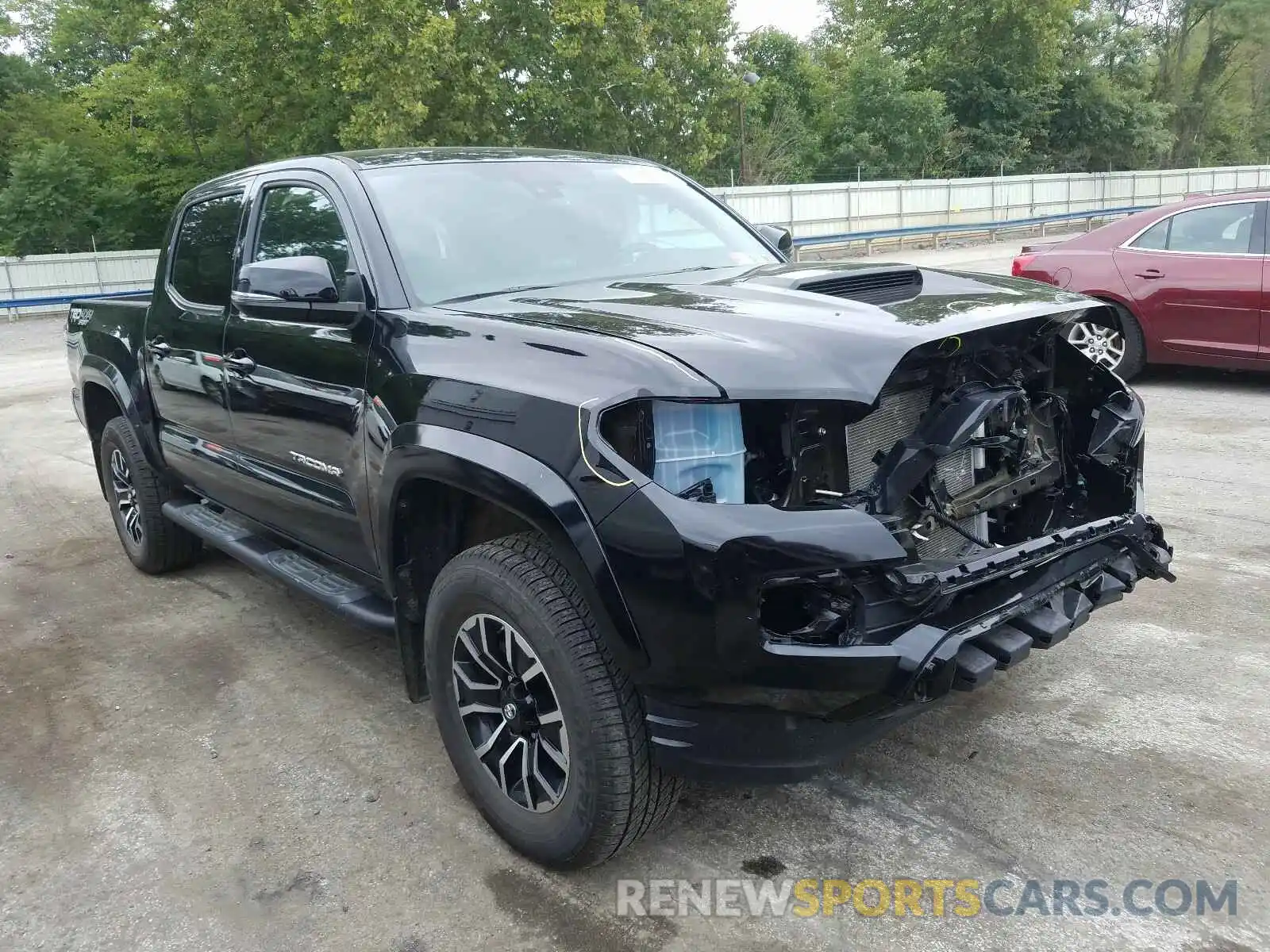 1 Photograph of a damaged car 5TFCZ5AN8LX212778 TOYOTA TACOMA 2020