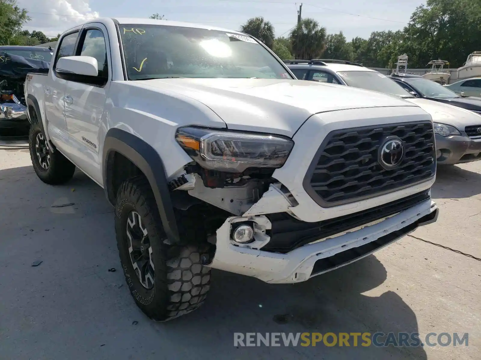 1 Photograph of a damaged car 5TFCZ5AN8LX225594 TOYOTA TACOMA 2020