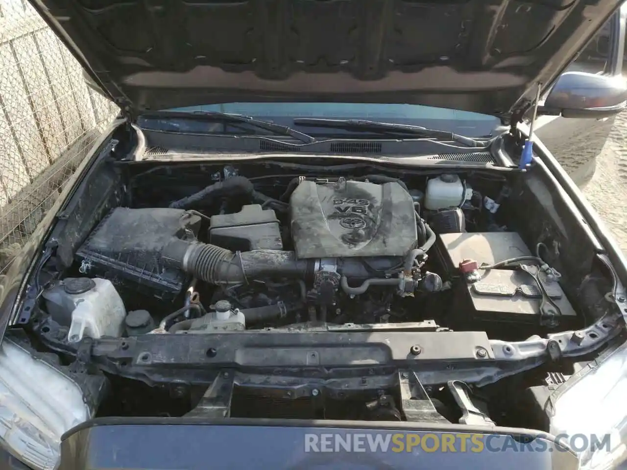 7 Photograph of a damaged car 5TFCZ5AN8LX230181 TOYOTA TACOMA 2020