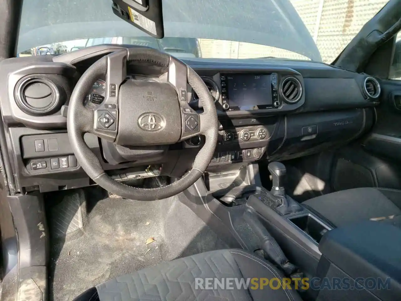 9 Photograph of a damaged car 5TFCZ5AN8LX230181 TOYOTA TACOMA 2020