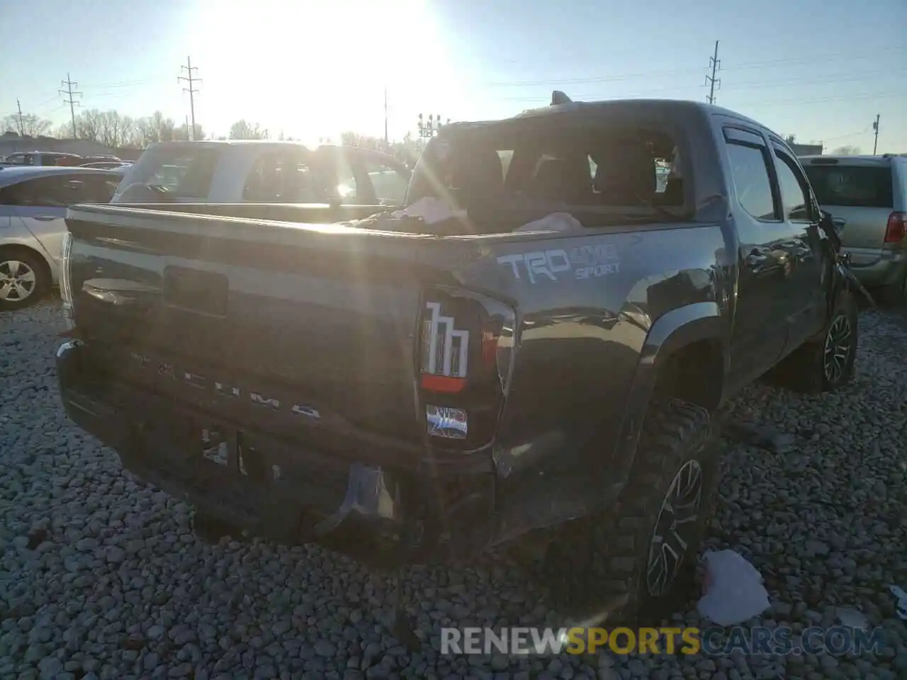 4 Photograph of a damaged car 5TFCZ5AN8LX233839 TOYOTA TACOMA 2020