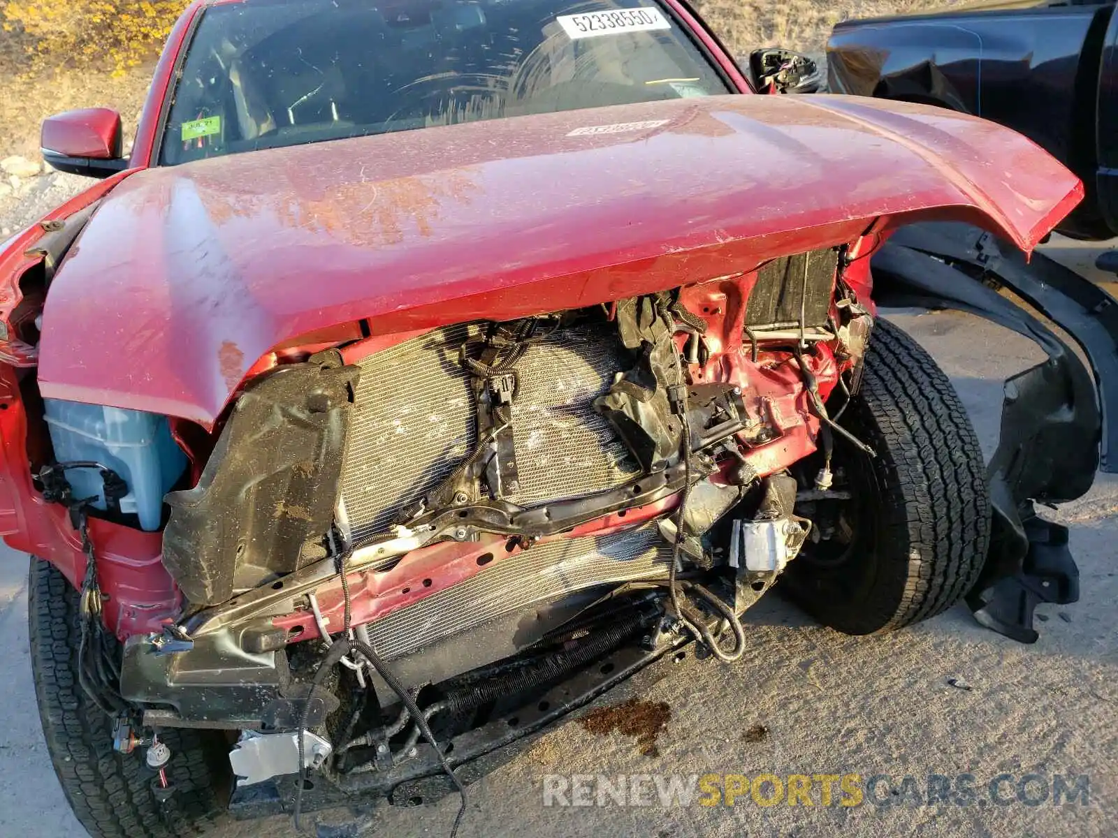 9 Фотография поврежденного автомобиля 5TFCZ5AN8LX233968 TOYOTA TACOMA 2020