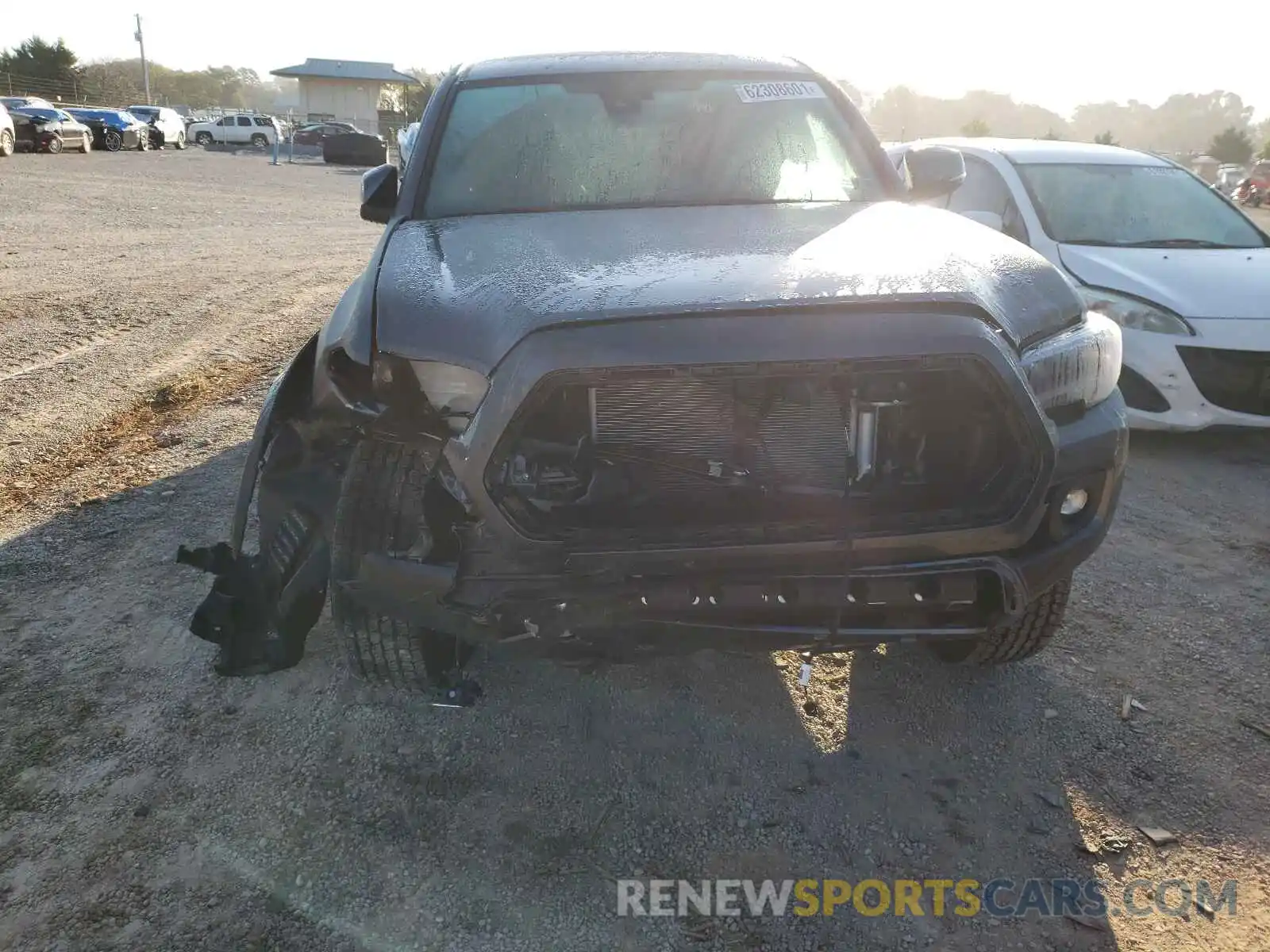 7 Photograph of a damaged car 5TFCZ5AN8LX235039 TOYOTA TACOMA 2020