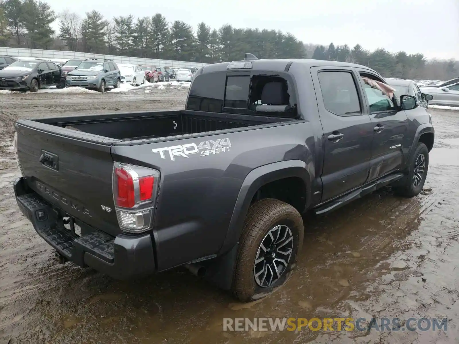 4 Photograph of a damaged car 5TFCZ5AN9LX213177 TOYOTA TACOMA 2020