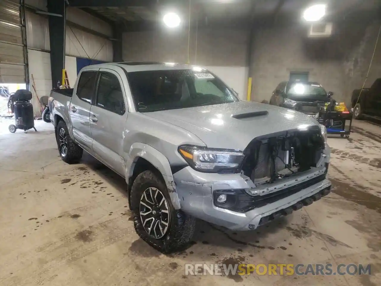 1 Photograph of a damaged car 5TFCZ5AN9LX214507 TOYOTA TACOMA 2020