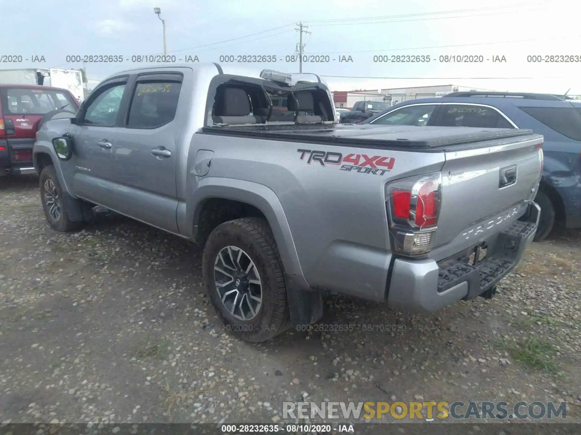 3 Photograph of a damaged car 5TFCZ5AN9LX223949 TOYOTA TACOMA 2020