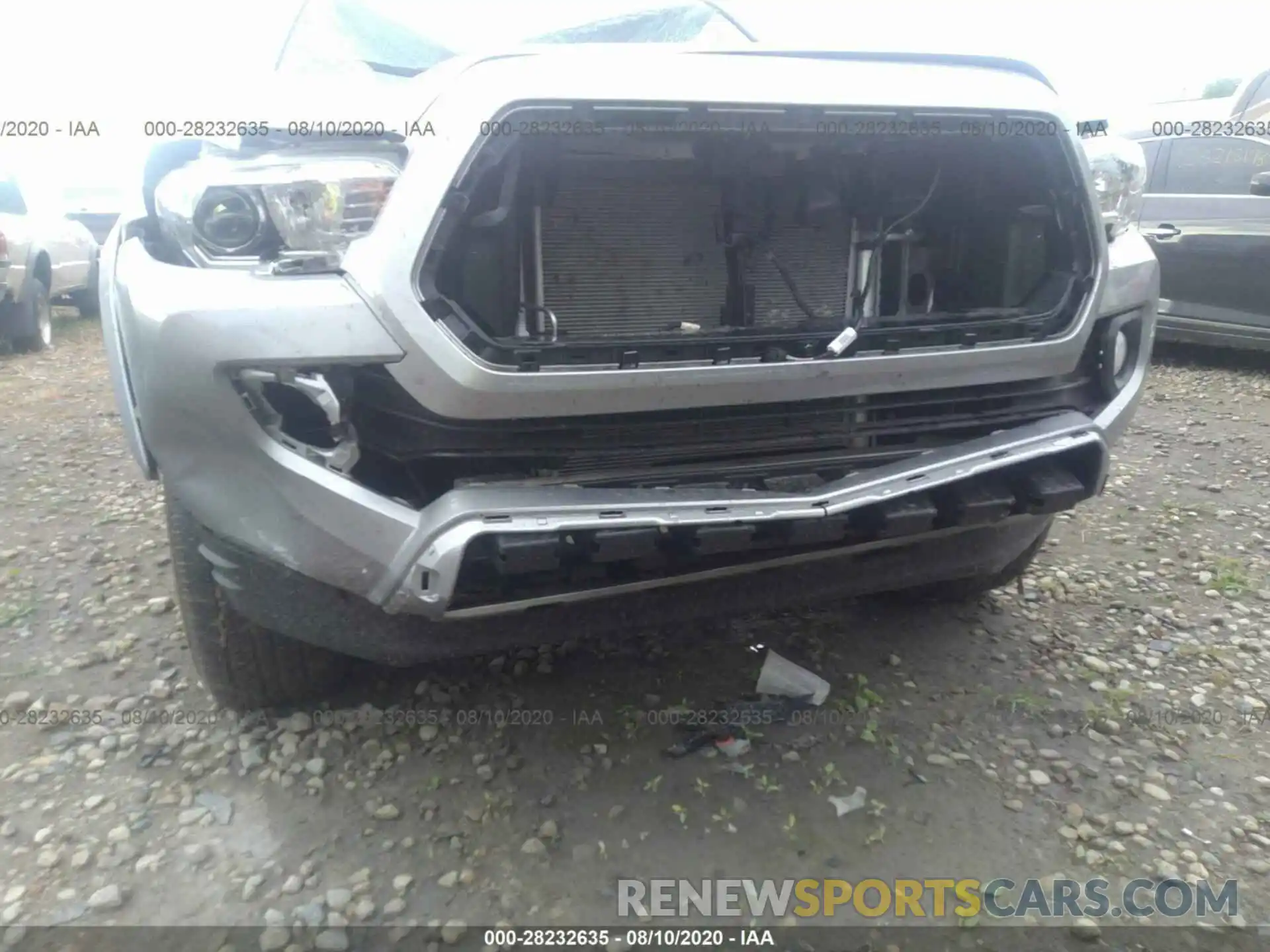 6 Photograph of a damaged car 5TFCZ5AN9LX223949 TOYOTA TACOMA 2020