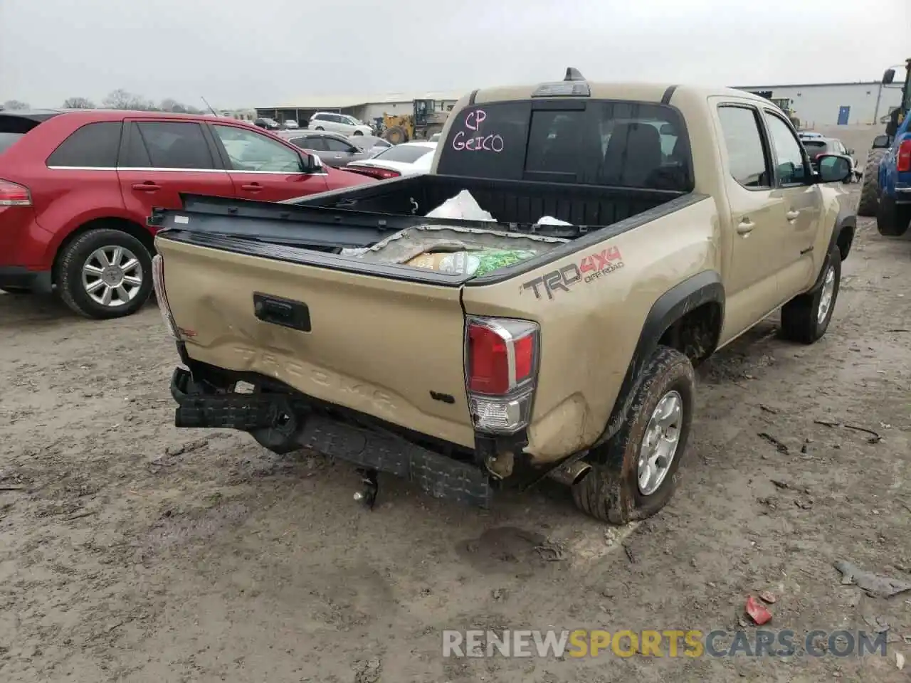 4 Фотография поврежденного автомобиля 5TFCZ5AN9LX230853 TOYOTA TACOMA 2020