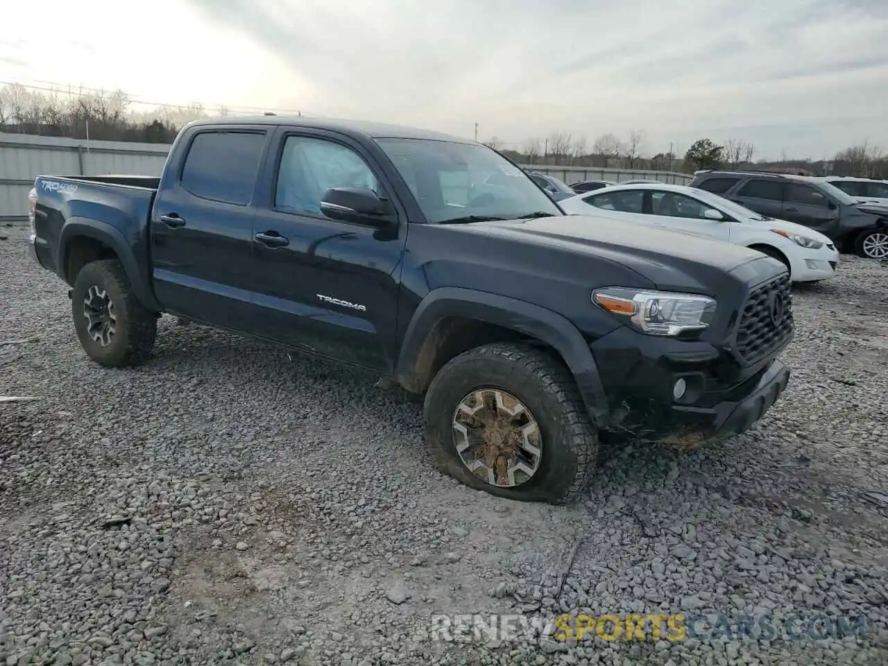 4 Photograph of a damaged car 5TFCZ5AN9LX233414 TOYOTA TACOMA 2020