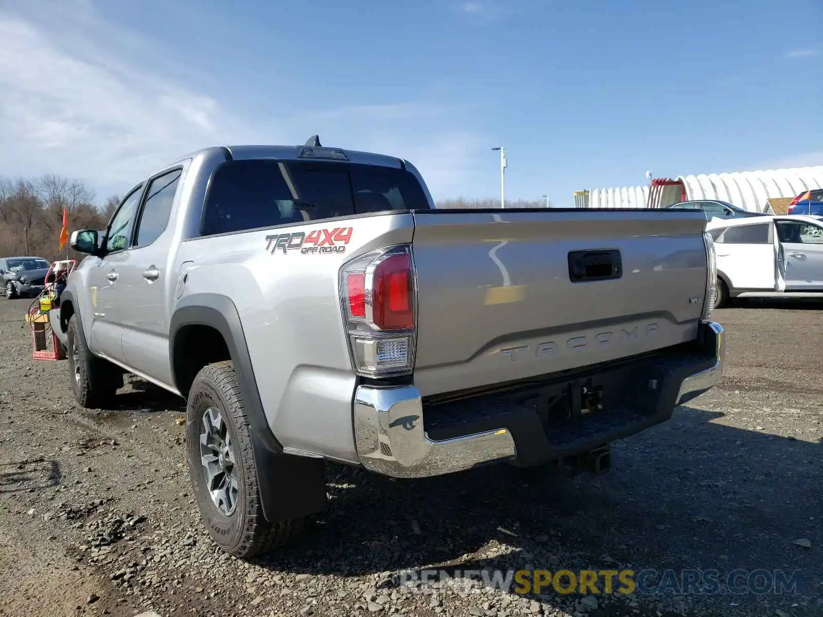 3 Photograph of a damaged car 5TFCZ5AN9LX234479 TOYOTA TACOMA 2020