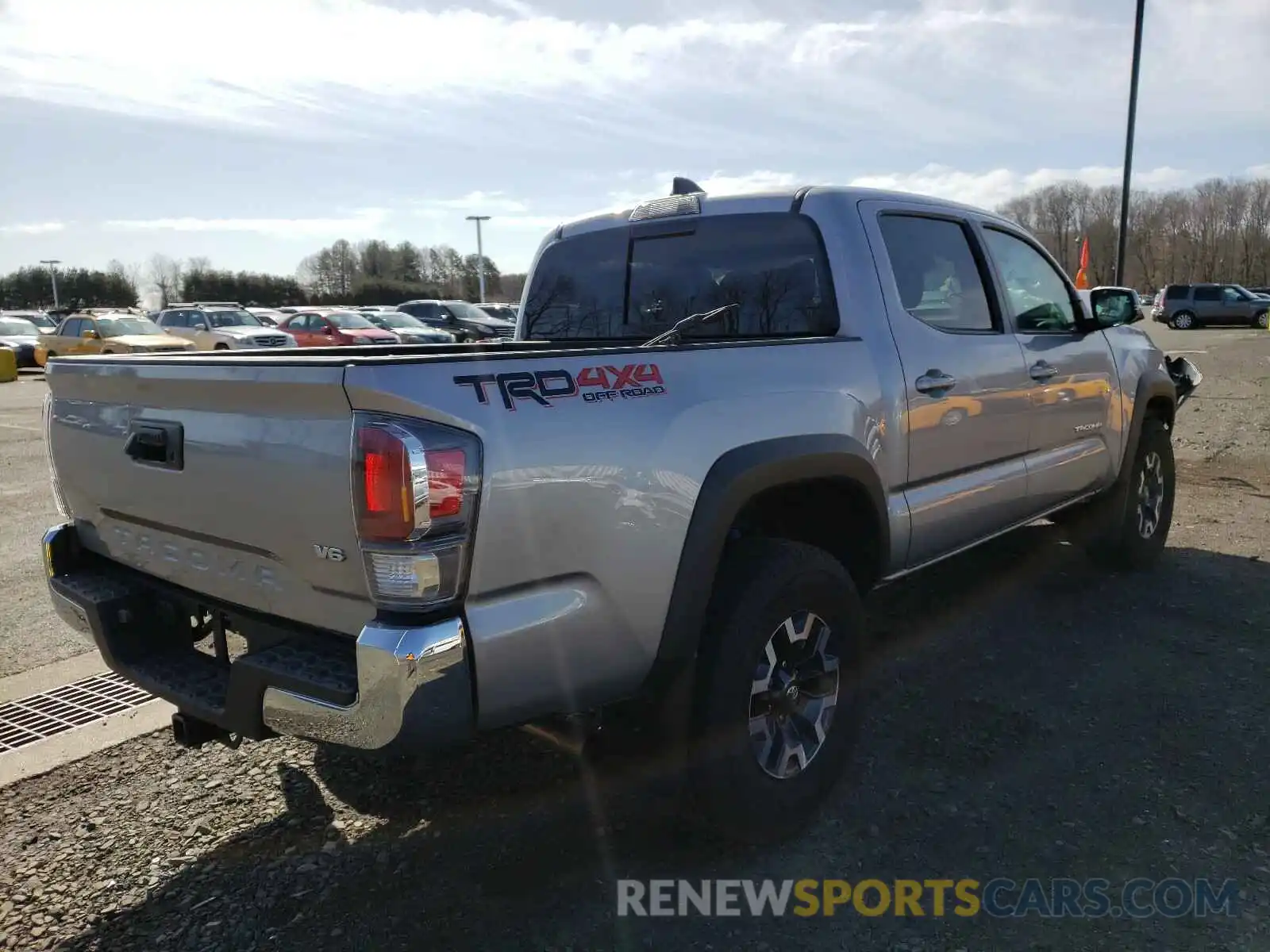 4 Photograph of a damaged car 5TFCZ5AN9LX234479 TOYOTA TACOMA 2020