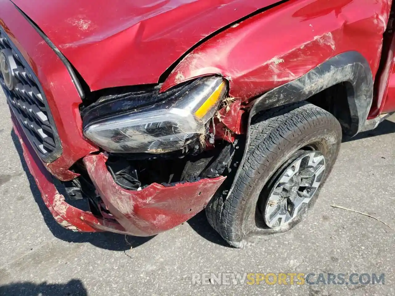 9 Photograph of a damaged car 5TFCZ5AN9LX238161 TOYOTA TACOMA 2020