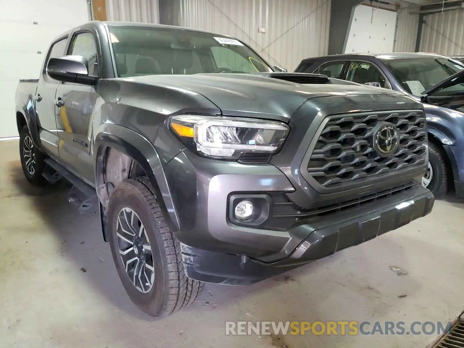 1 Photograph of a damaged car 5TFCZ5AN9LX240279 TOYOTA TACOMA 2020