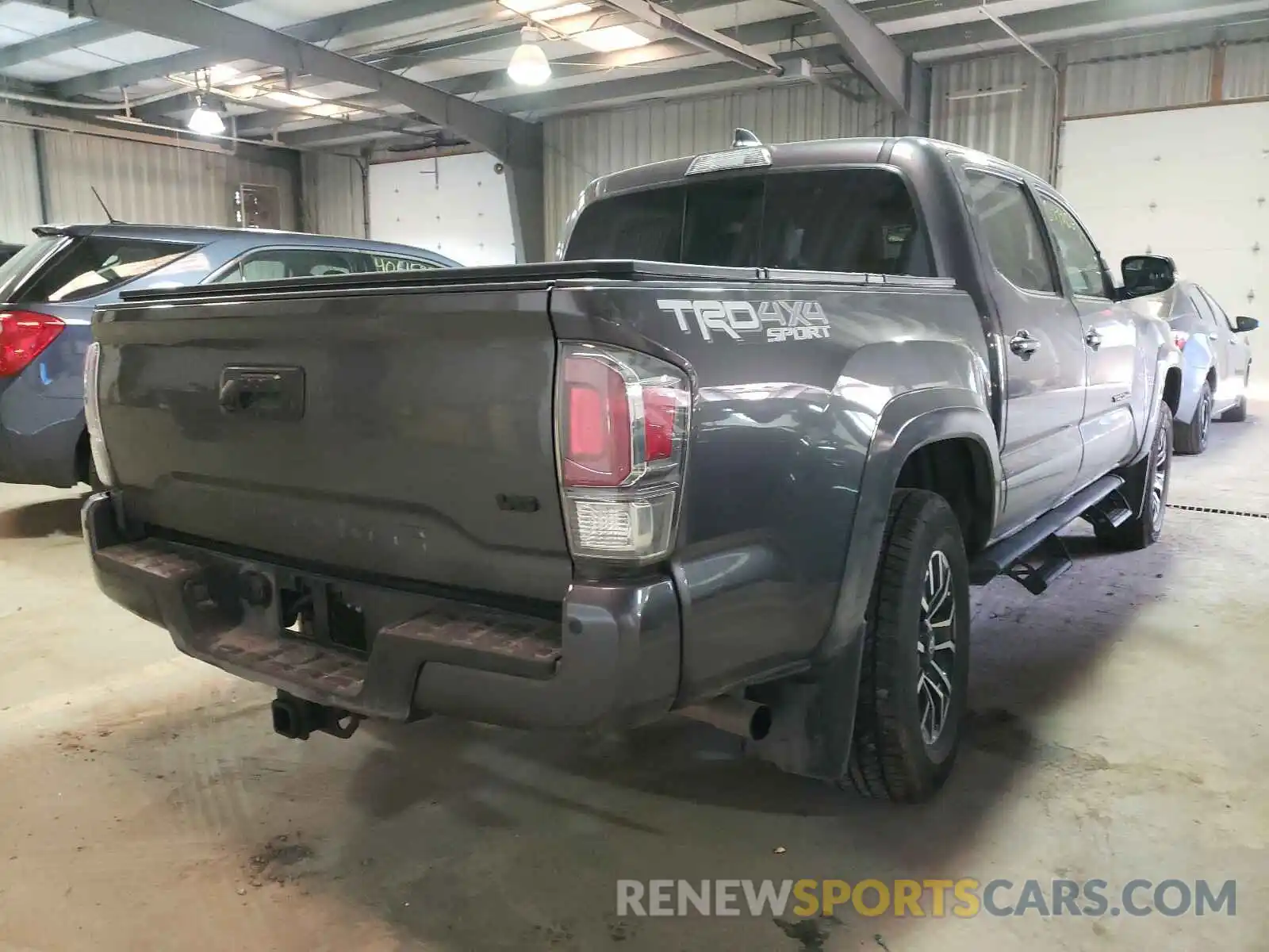 4 Photograph of a damaged car 5TFCZ5AN9LX240279 TOYOTA TACOMA 2020