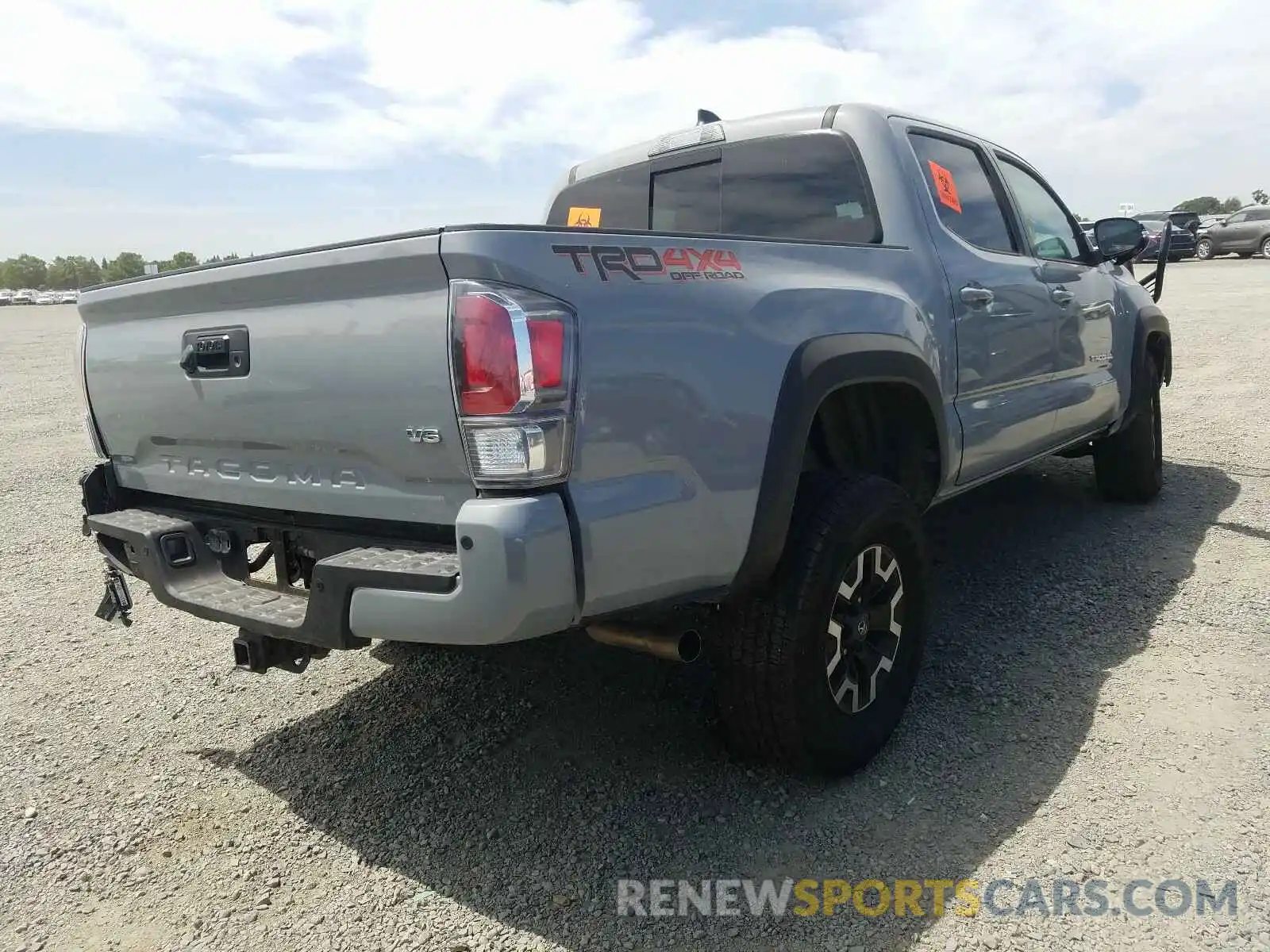 4 Photograph of a damaged car 5TFCZ5ANXLX214872 TOYOTA TACOMA 2020