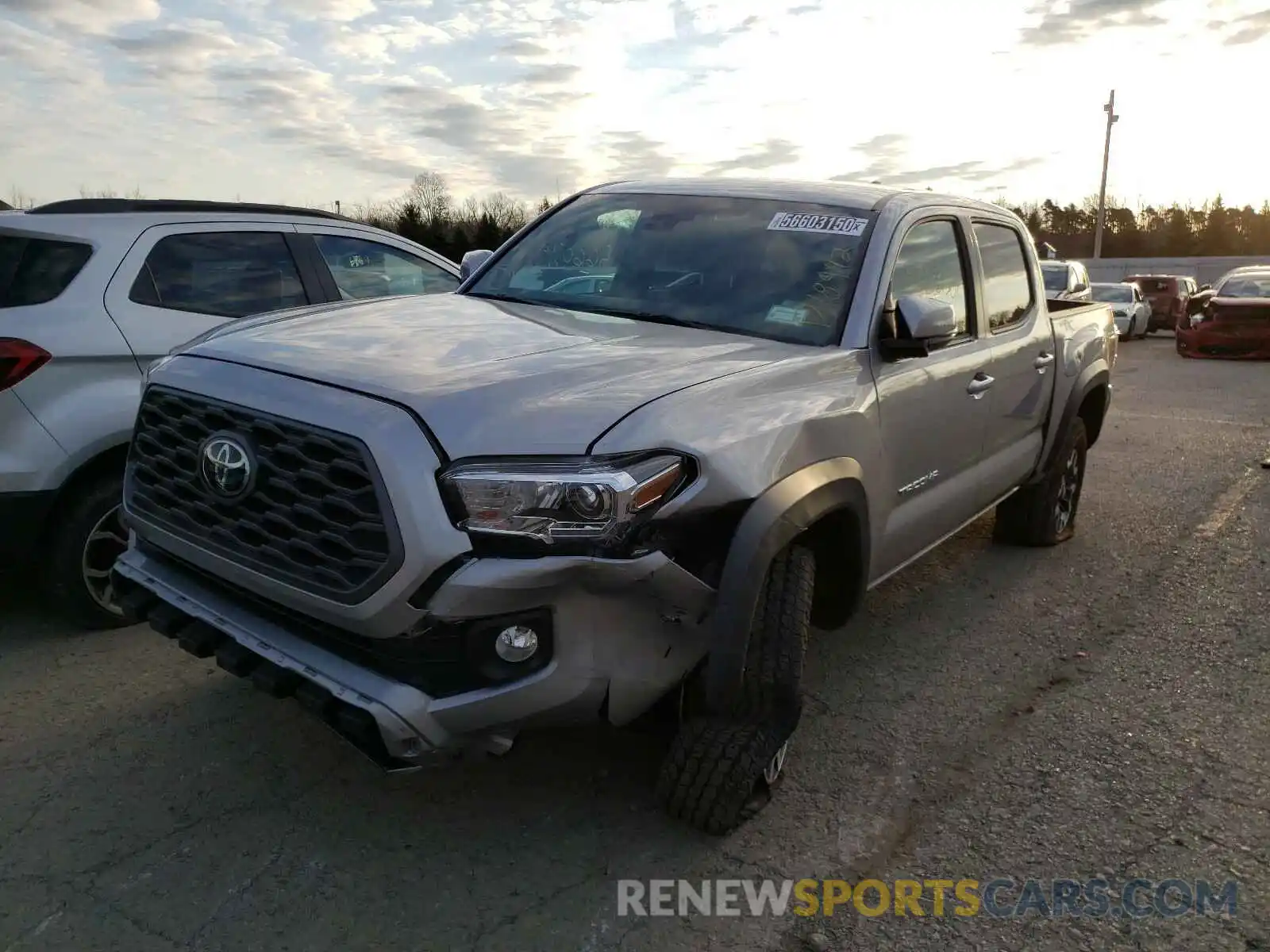 2 Фотография поврежденного автомобиля 5TFCZ5ANXLX226701 TOYOTA TACOMA 2020