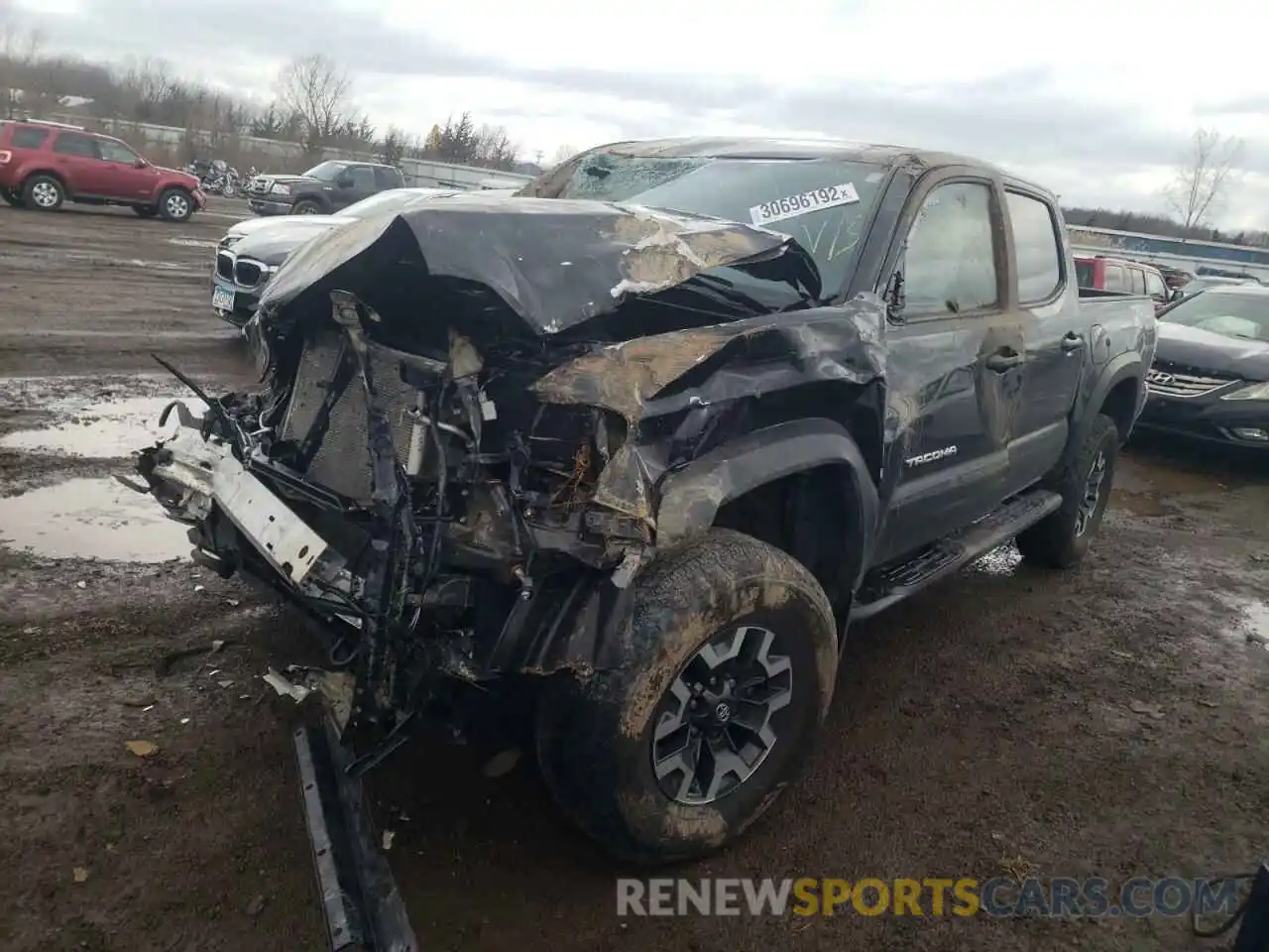 2 Photograph of a damaged car 5TFCZ5ANXLX228061 TOYOTA TACOMA 2020