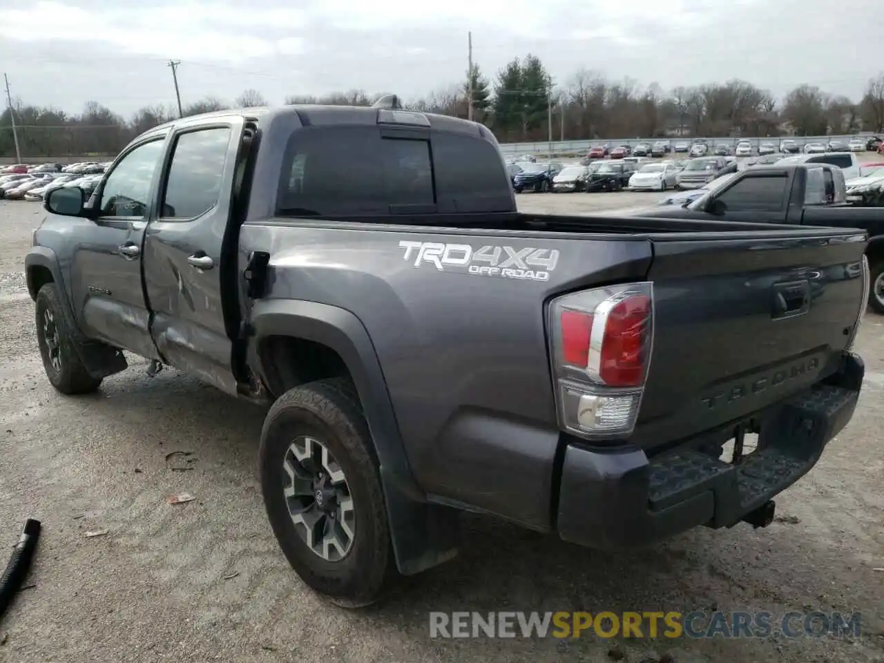 3 Photograph of a damaged car 5TFCZ5ANXLX238105 TOYOTA TACOMA 2020