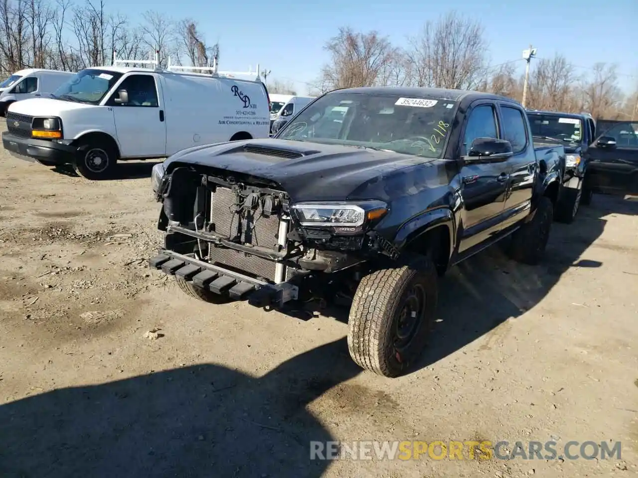 2 Photograph of a damaged car 5TFCZ5ANXLX239335 TOYOTA TACOMA 2020