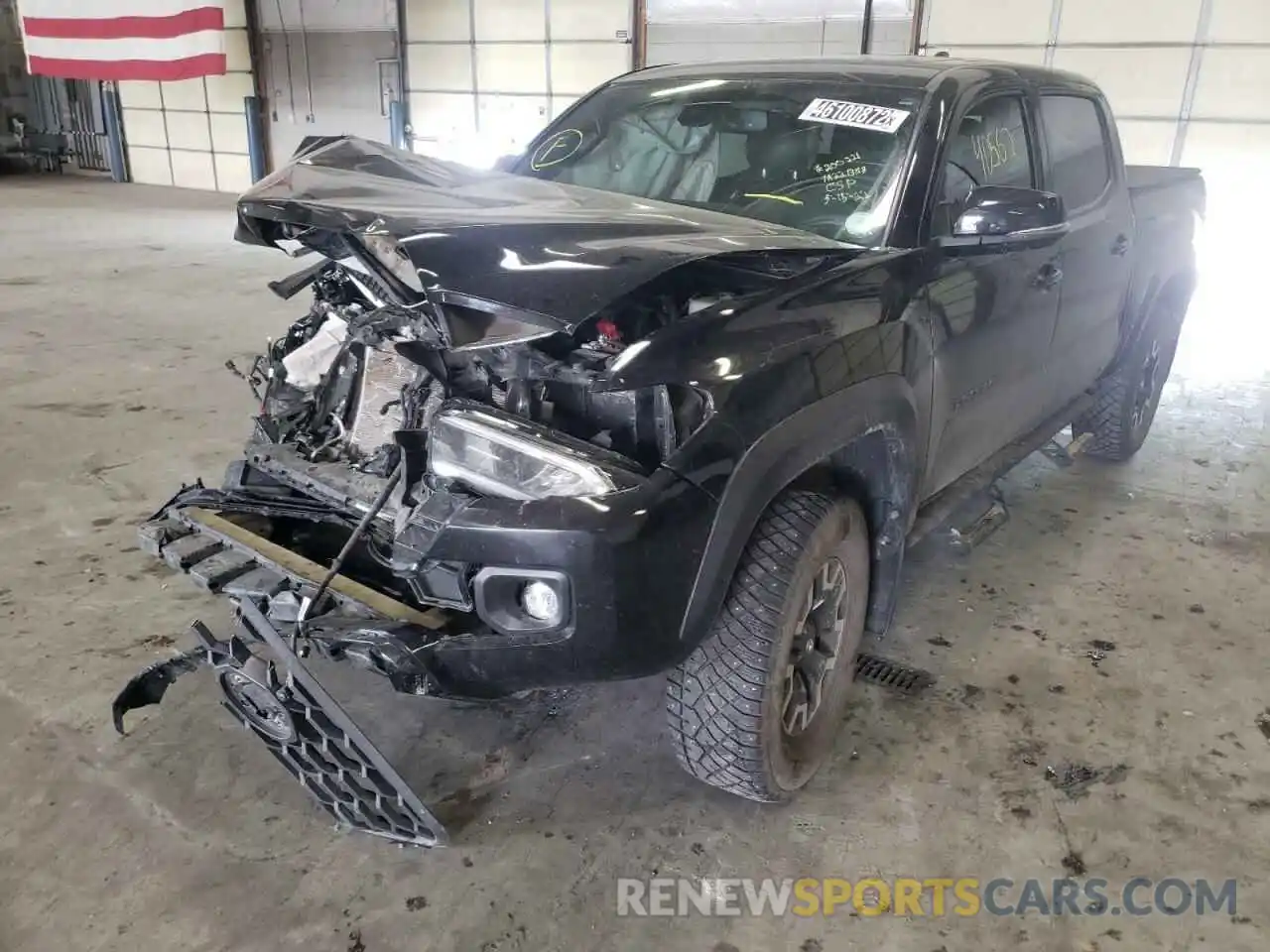 2 Photograph of a damaged car 5TFCZ5ANXLX240565 TOYOTA TACOMA 2020