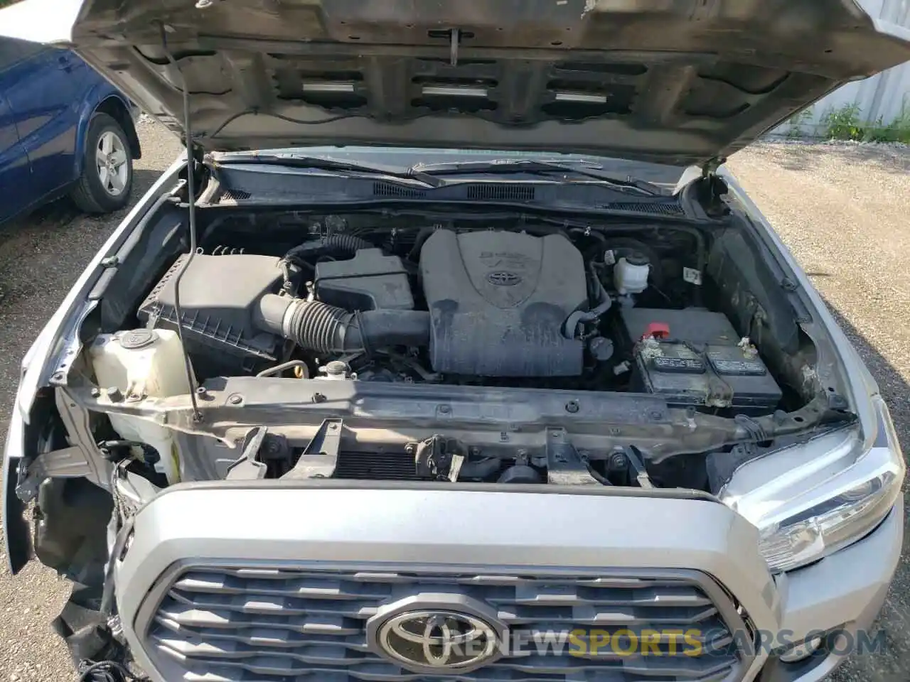 7 Photograph of a damaged car 5TFDZ5BN1LX047336 TOYOTA TACOMA 2020