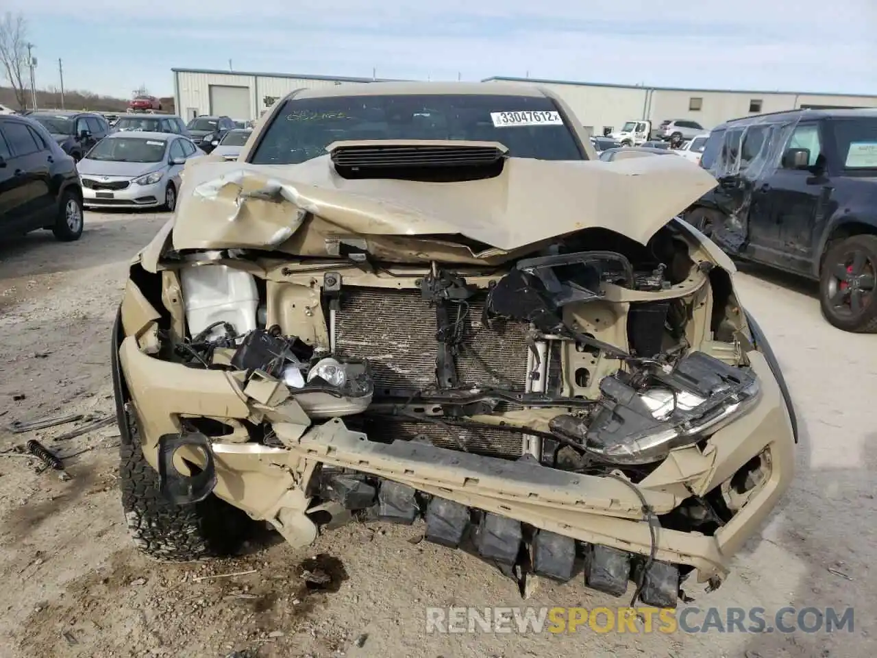 9 Photograph of a damaged car 5TFDZ5BN1LX052763 TOYOTA TACOMA 2020