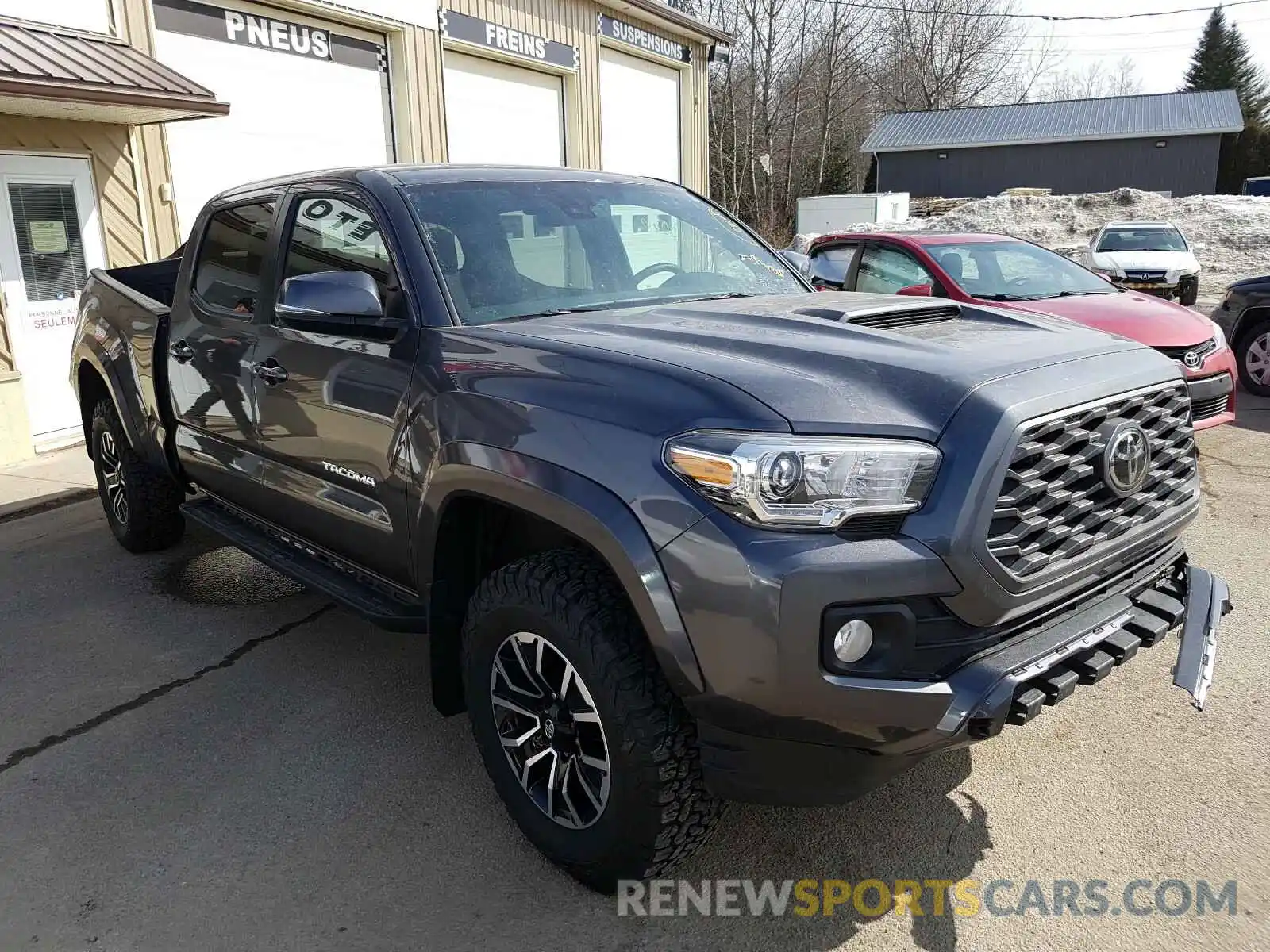 1 Photograph of a damaged car 5TFDZ5BN3LX055048 TOYOTA TACOMA 2020