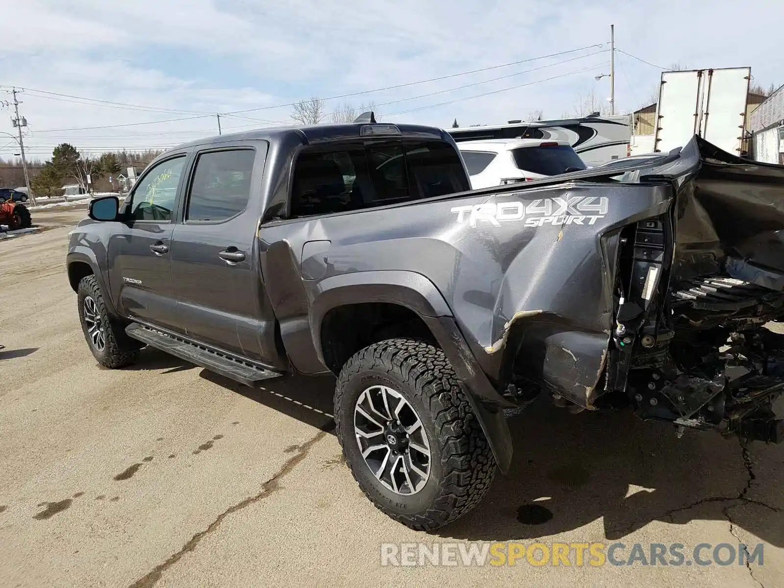 3 Photograph of a damaged car 5TFDZ5BN3LX055048 TOYOTA TACOMA 2020