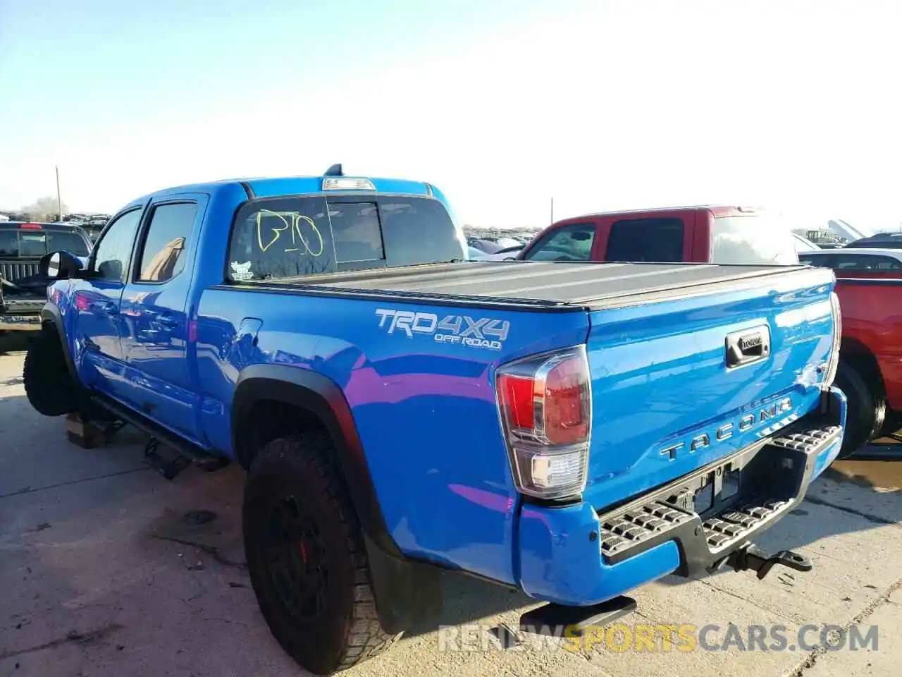 3 Photograph of a damaged car 5TFDZ5BN3LX055390 TOYOTA TACOMA 2020