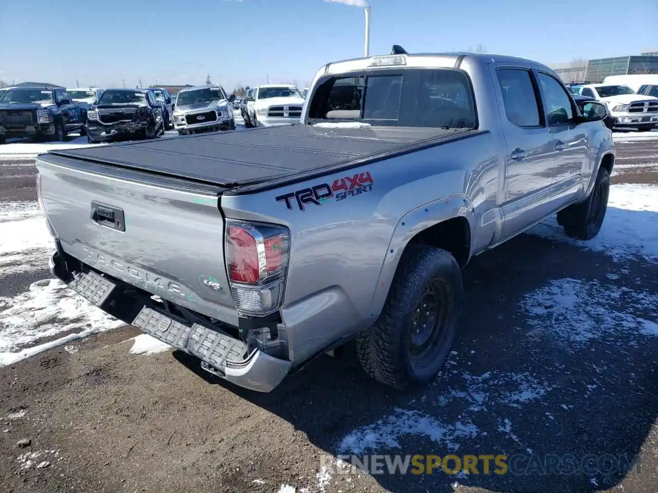 4 Photograph of a damaged car 5TFDZ5BN6LX050314 TOYOTA TACOMA 2020