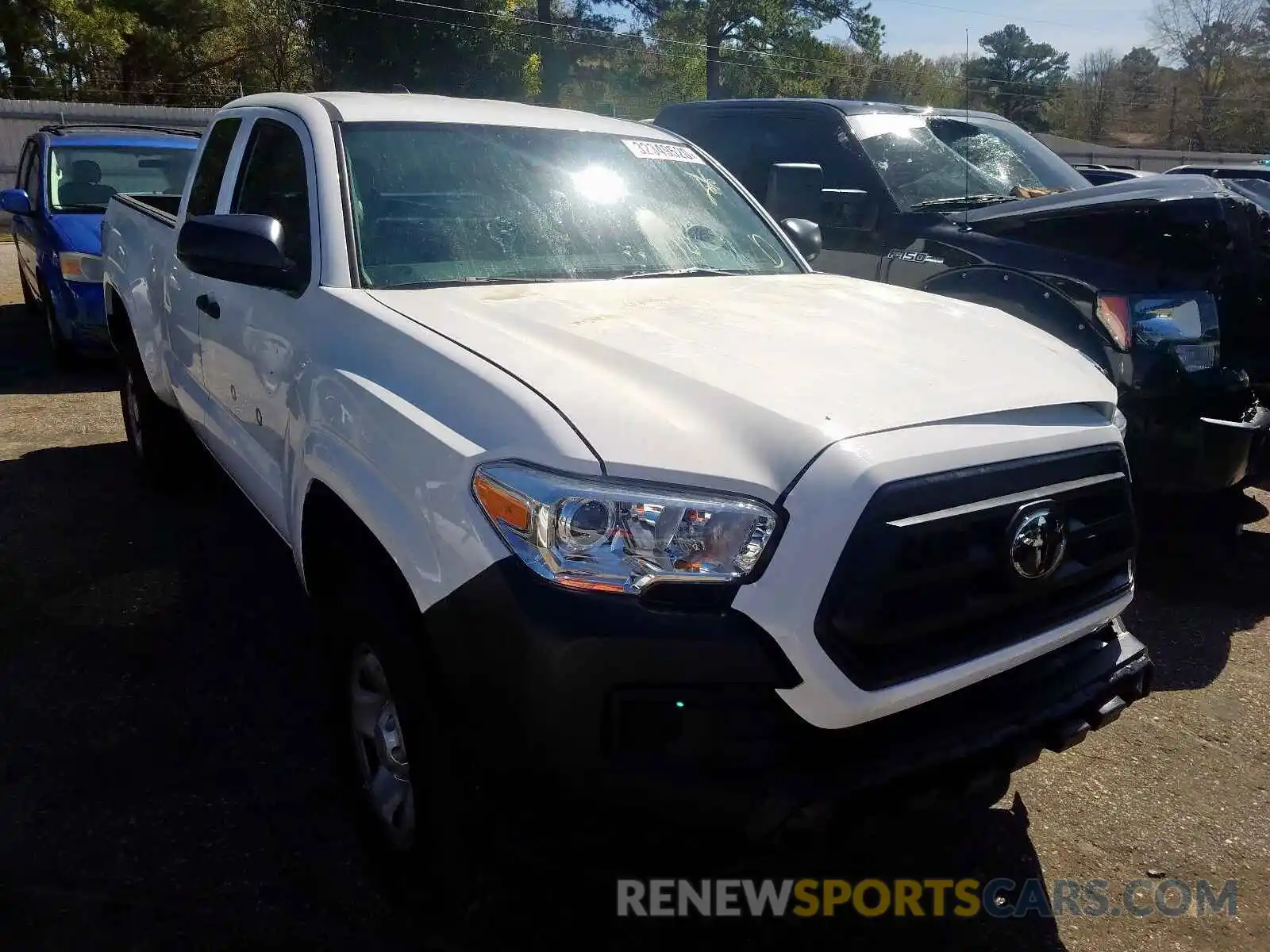 1 Photograph of a damaged car 5TFRX5GN0LX166645 TOYOTA TACOMA 2020