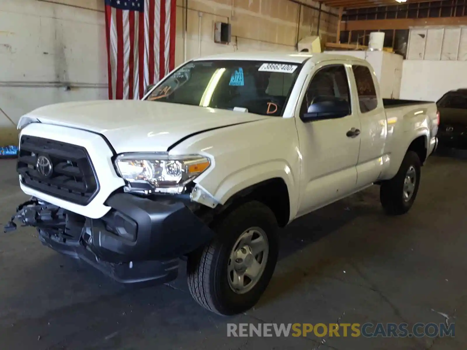 2 Photograph of a damaged car 5TFRX5GN0LX167715 TOYOTA TACOMA 2020