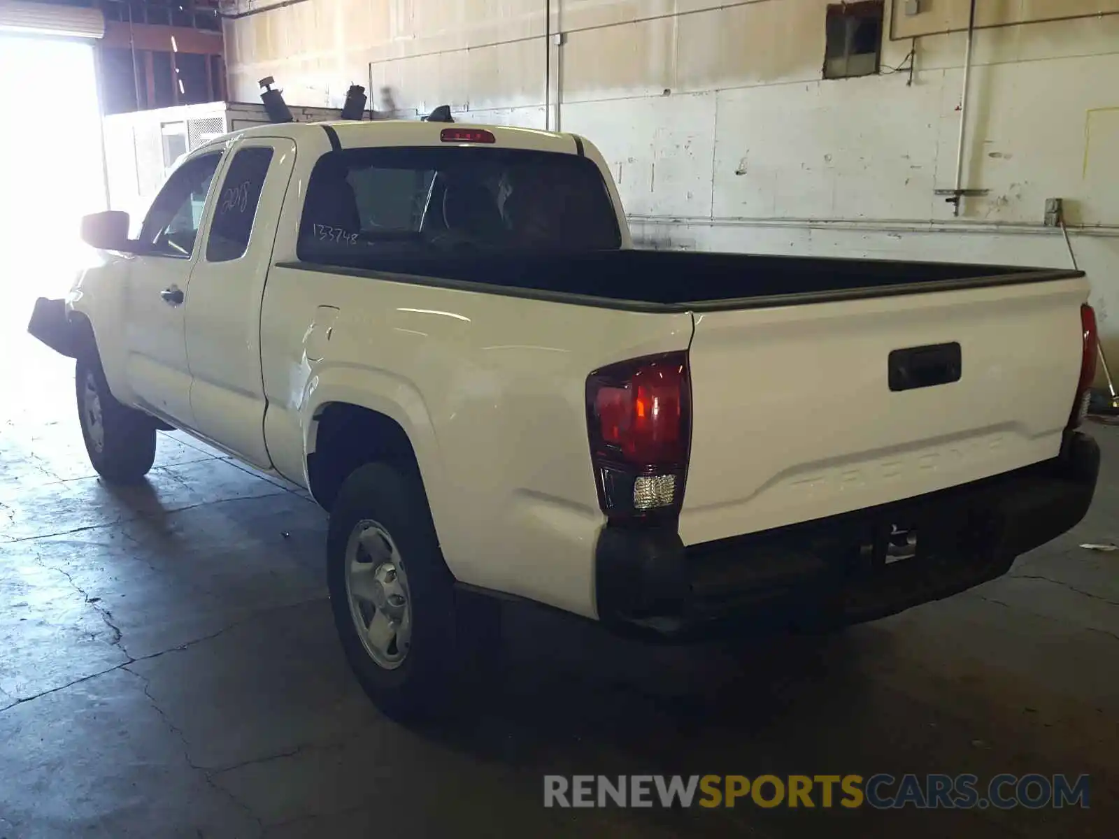 3 Photograph of a damaged car 5TFRX5GN0LX167715 TOYOTA TACOMA 2020