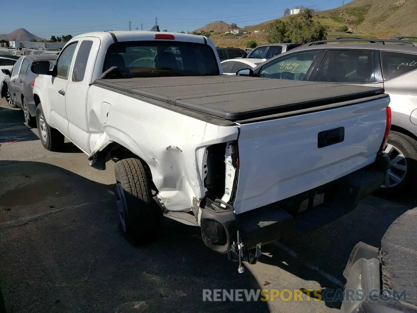 3 Photograph of a damaged car 5TFRX5GN0LX168072 TOYOTA TACOMA 2020