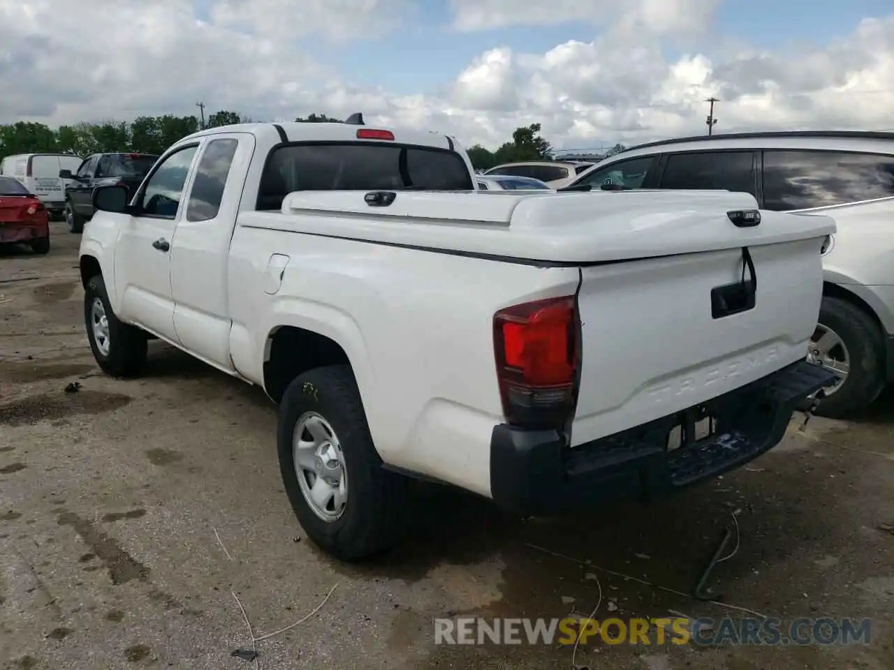 3 Photograph of a damaged car 5TFRX5GN0LX180206 TOYOTA TACOMA 2020