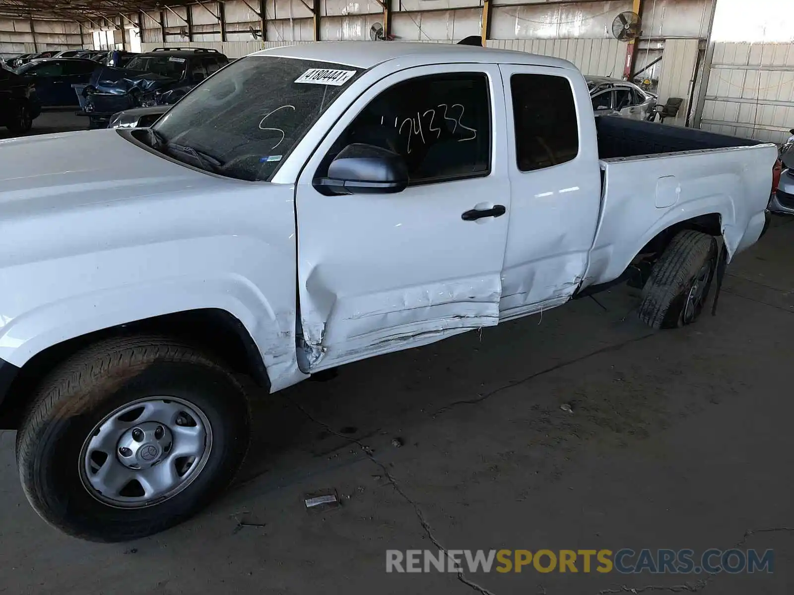 9 Photograph of a damaged car 5TFRX5GN0LX181064 TOYOTA TACOMA 2020