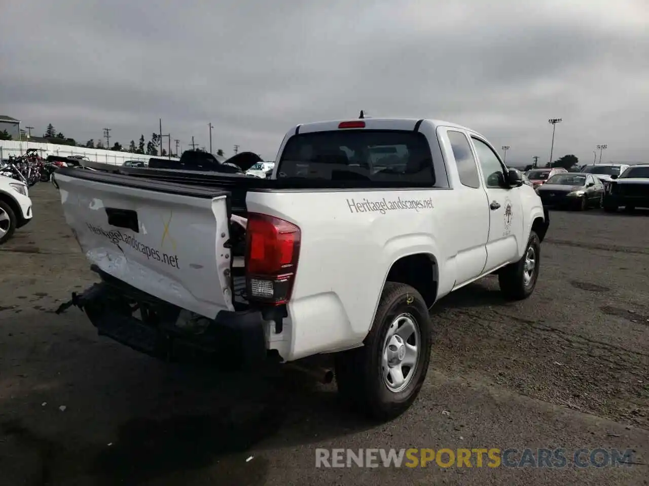 4 Photograph of a damaged car 5TFRX5GN1LX170168 TOYOTA TACOMA 2020