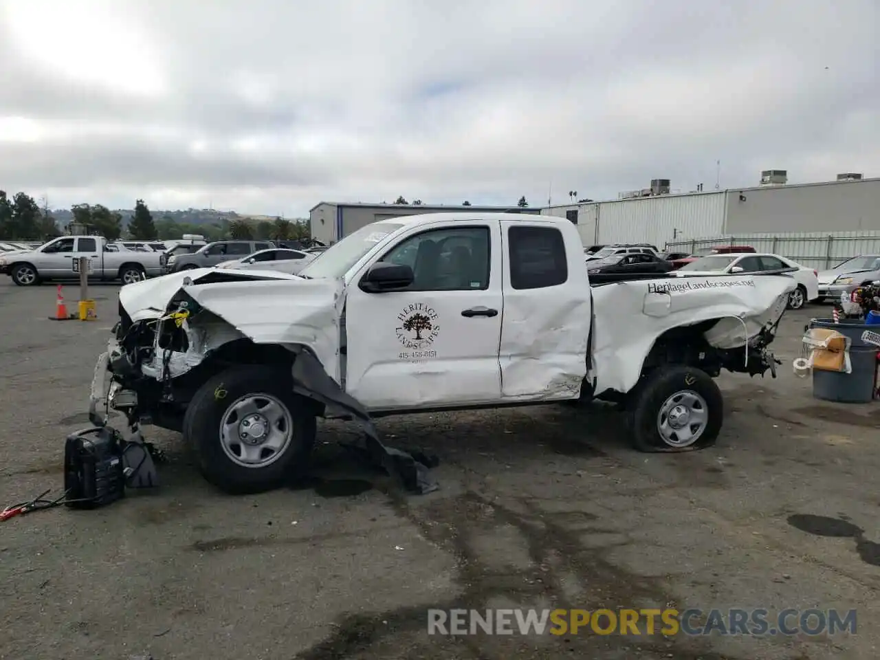 9 Photograph of a damaged car 5TFRX5GN1LX170168 TOYOTA TACOMA 2020