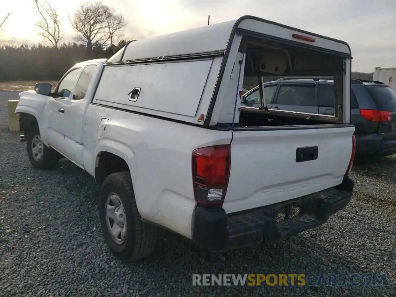 3 Photograph of a damaged car 5TFRX5GN1LX172972 TOYOTA TACOMA 2020