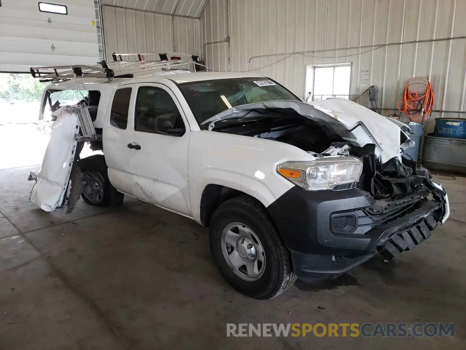 1 Photograph of a damaged car 5TFRX5GN1LX174561 TOYOTA TACOMA 2020